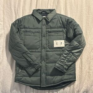 Free Assembly, L10-12, Green